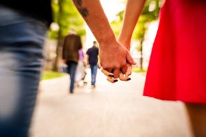 Nouvelle relation: 5 questions à se poser avant de s'engager dans une nouvelle relation